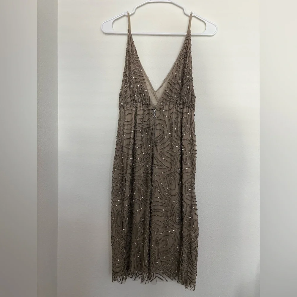 Alice + Olivia Tan Beaded Mini Dress cocktail size xs - Picture 7 of 9